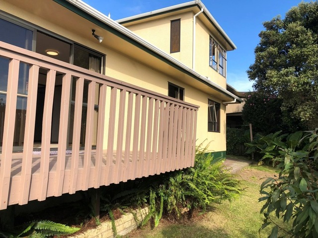 Family home on OHAUITI RD