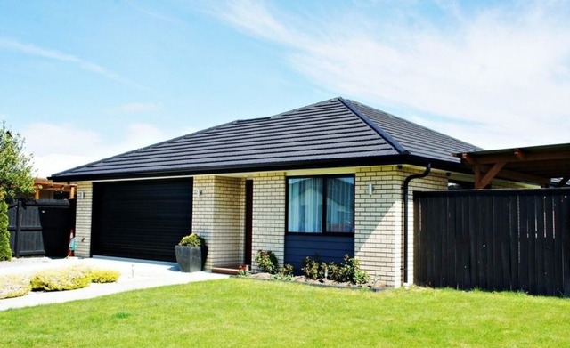 Spacious Family Home in Prime Rolleston Location